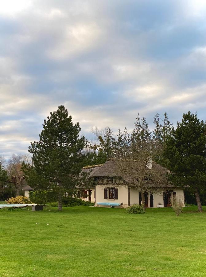 Maison Traditionnelle Normande Avec Piscine Hotot-en-Auge Dış mekan fotoğraf